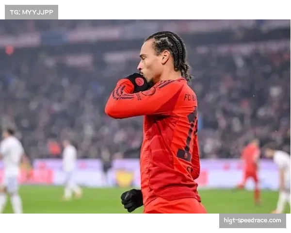 官方:拜仁边锋萨内内收肌轻度拉伤,将缺席与阿森纳的次回合比赛 官方:拜仁边锋萨内内收肌轻度拉伤,将缺席与阿森纳的次回合比赛